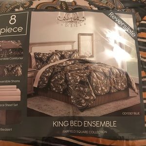 King size 8pcs comforter set with sheets